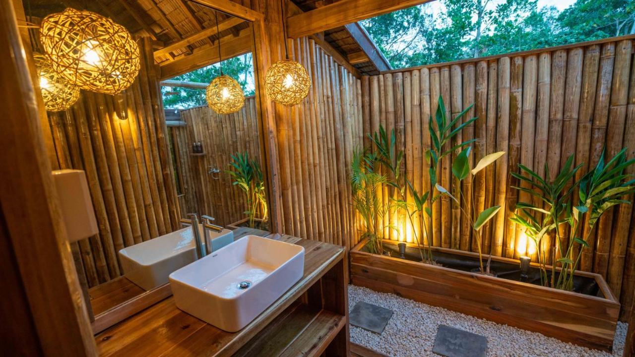 Barya Lang Villa- Native Villa With Jeepney Room El Nido Eksteriør billede