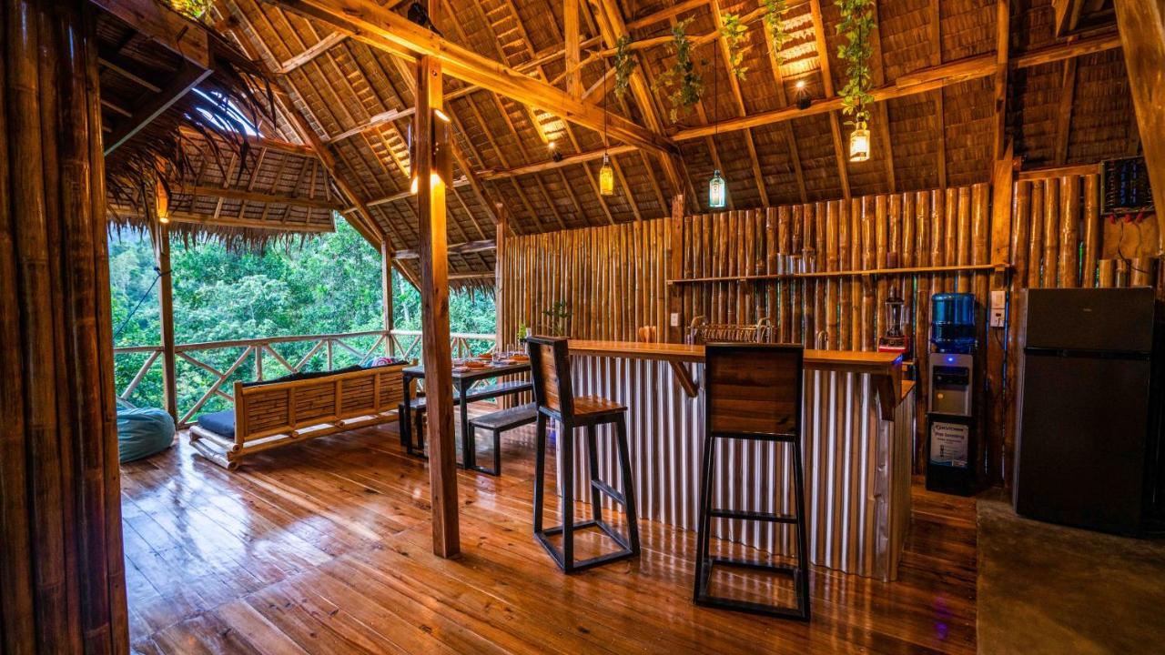 Barya Lang Villa- Native Villa With Jeepney Room El Nido Eksteriør billede