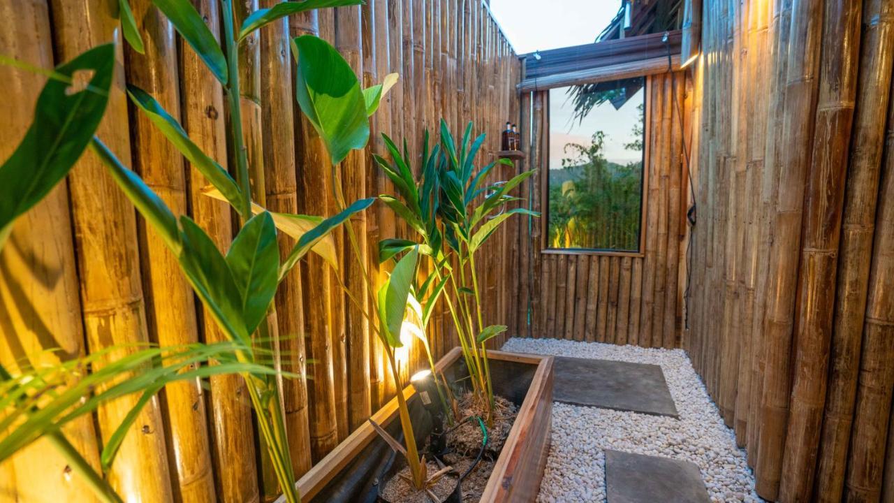 Barya Lang Villa- Native Villa With Jeepney Room El Nido Eksteriør billede